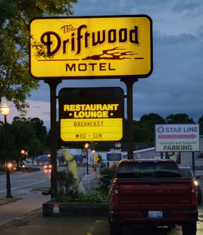 Driftwood Motel (Dannys Motel) - From Website (newer photo)